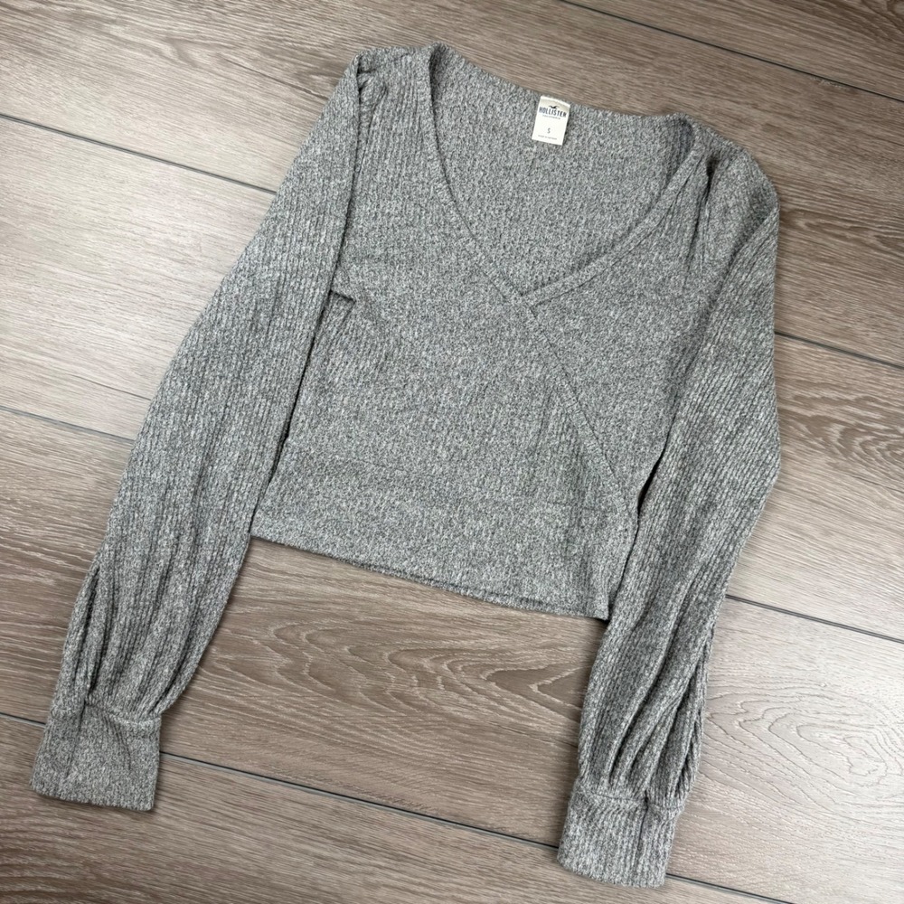 Hollister Women Top Ribbed Surplice V-Neck Long Sleeve Gray S